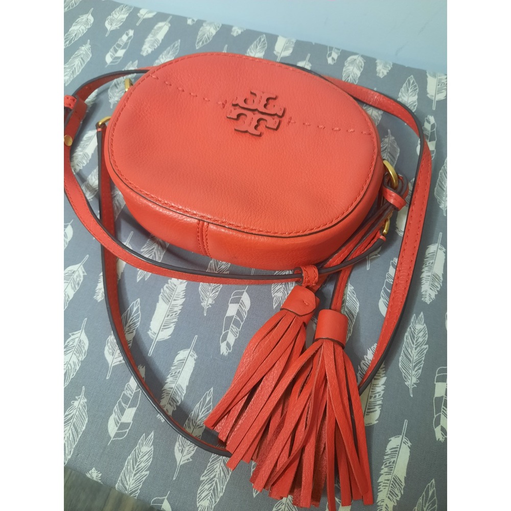 Tory Burch McGraw Camera Bag Orange Pebbled Leather Crossbody Tassel Logo - Picture 2 of 7